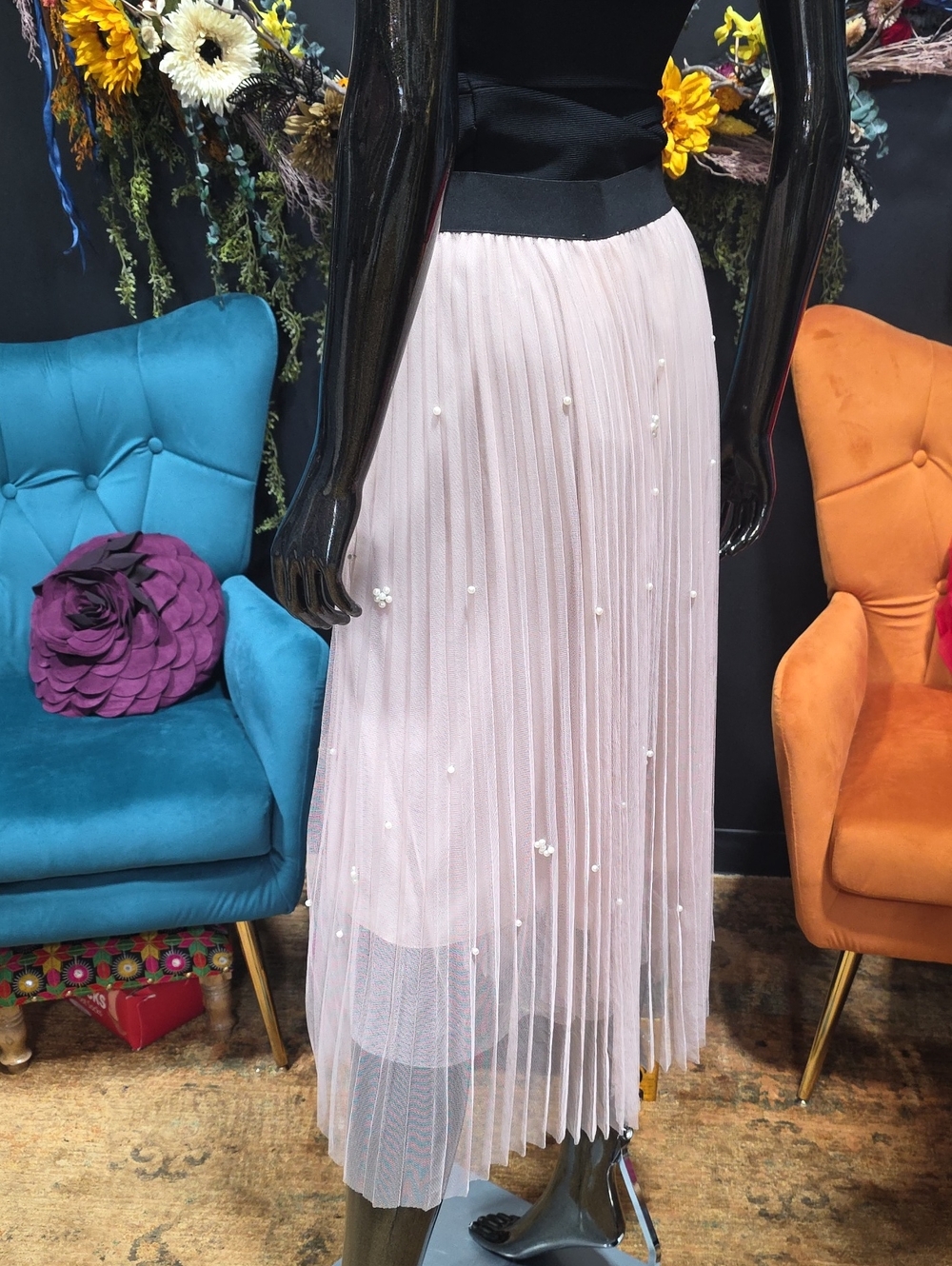 Boutique Pleated Blush Midi Skirt with Pearl Detail - Picture 7 of 8